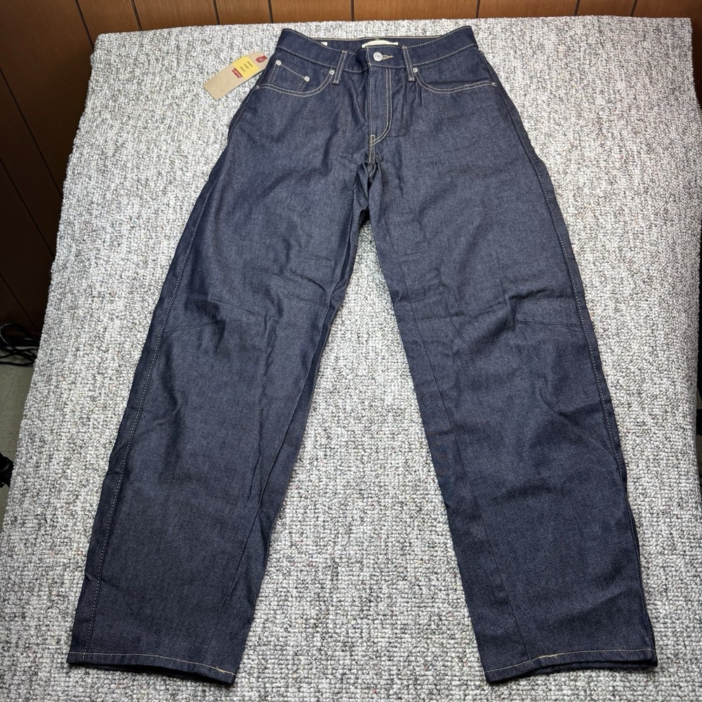 Levis Premium Baggy Dad Barrel Jeans Womens 26x32 Blue Denim NWT